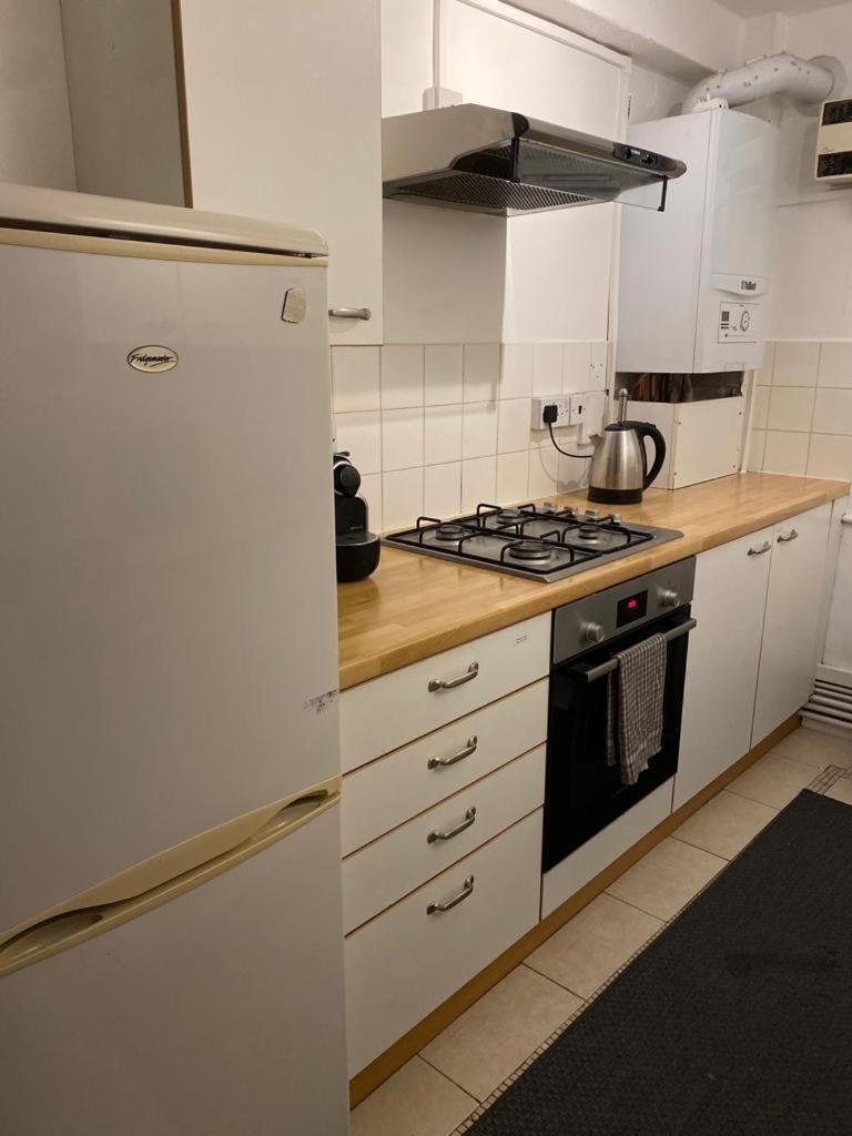 Aldgate Flats Apartment London Bagian luar foto